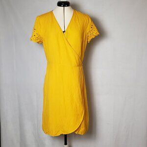 LOFT Golden Yellow Linen Blend Wrap Dress Eyelet Detail Sleeve Size Ladies Med